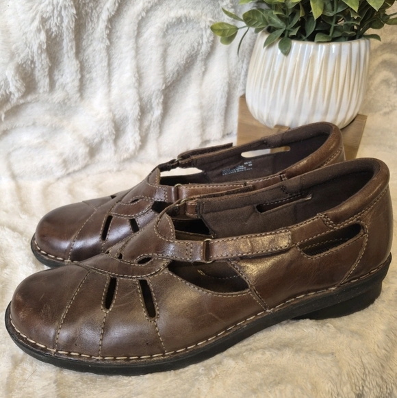 Clarks Bendables Nikki Regatta Loafer Chocolate Brown Leather Comfort Shoe Sz 10 - Picture 2 of 14
